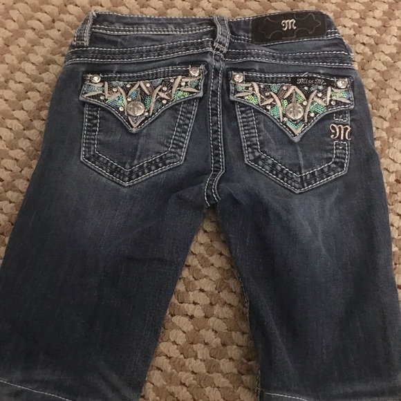 Lot of 7 Girls Size 7-8 Shorts and Capris - Picture 6 of 7